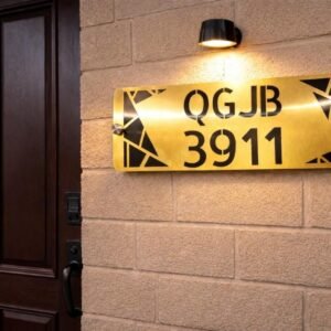 لوحة العنوان الوطني بتصميم عصري وأنيق